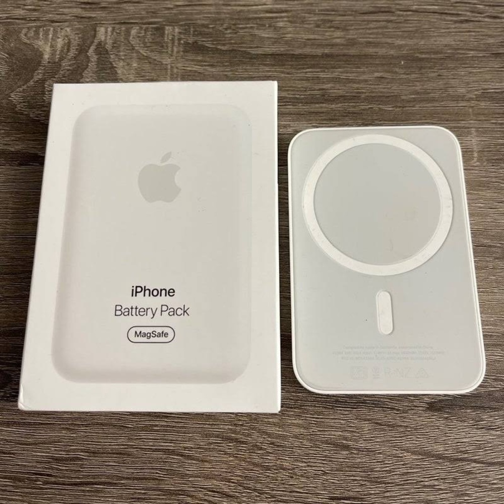 Apple MagSafe Battery Pack